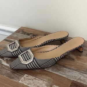 Ann Taylor black & white glen plaid mules 9.5